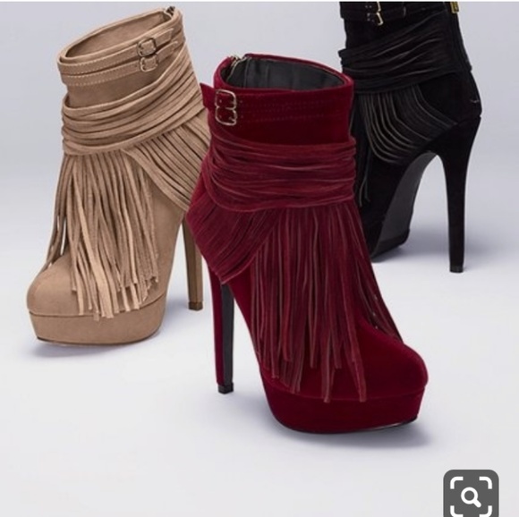Victoria's Secret Fringe Booties By Colin Stuart - Picture 2 of 4
